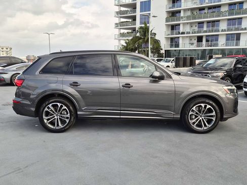 Used 2025 Audi Q7 2.0T Premium w/ Convenience Plus Package image 7