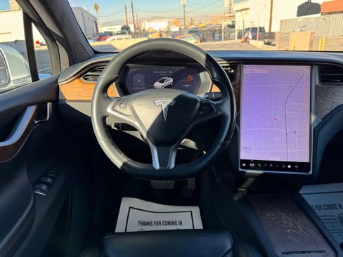 Used 2019 Tesla Model X Long Range image 28