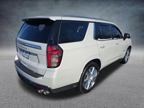 Used 2022 Chevrolet Tahoe High Country AWD/4WD image 13