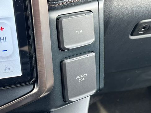 New 2025 Ford F150 Lightning Lariat image 36