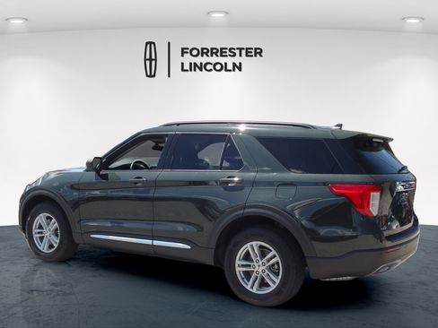 Used 2023 Ford Explorer XLT w/ Equipment Group 202A AWD/4WD image 6