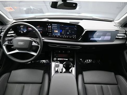 Used 2025 Audi A5 2.0T Prestige image 13