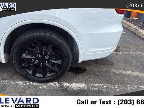 Used 2018 Dodge Durango GT w/ Premium Group AWD/4WD image 10