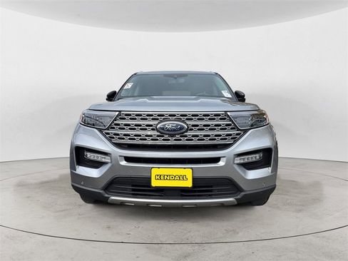 Certified 2024 Ford Explorer Limited image 7