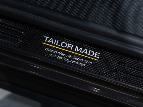 Certified 2025 Ferrari Purosangue AWD/4WD image 28