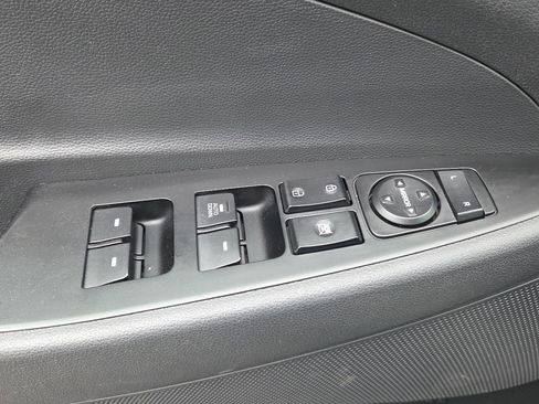 Used 2019 Hyundai Tucson SE AWD/4WD image 27