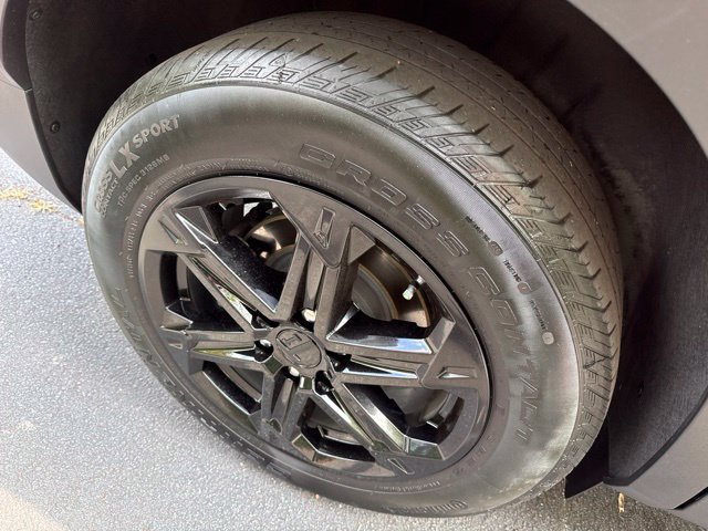Used 2024 Chevrolet Blazer LT FWD image 10