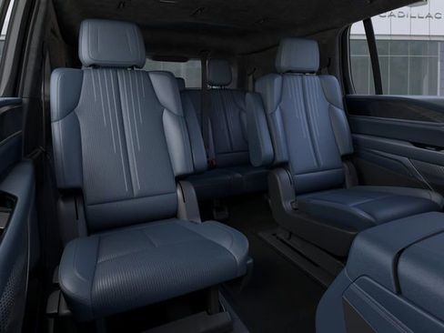 New 2025 Cadillac Escalade IQ Sport 2 AWD/4WD image 17