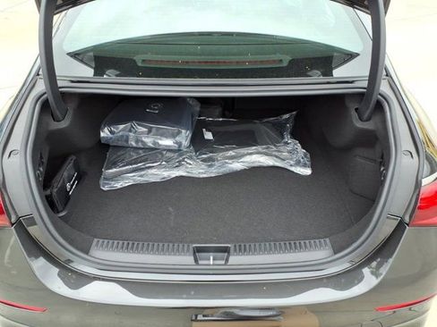 New 2026 Mercedes-Benz E 53 AMG e 4MATIC Sedan image 23