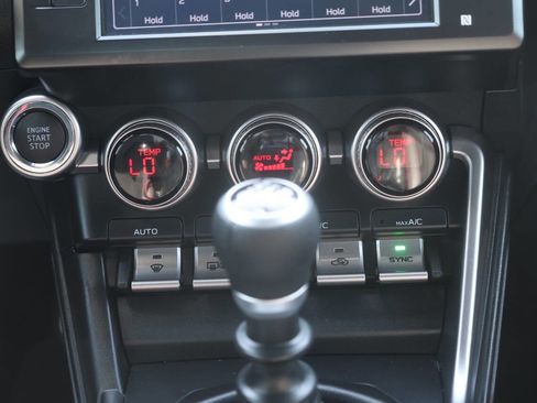 Used 2024 Subaru BRZ Limited w/ Popular Package 2 image 19