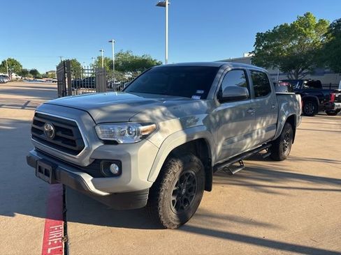 Used 2021 Toyota Tacoma SR5 image 1