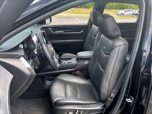 Used 2022 Cadillac XT5 Premium Luxury FWD image 21