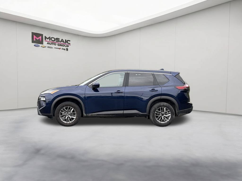 Used 2026 Nissan Rogue SV AWD/4WD image 5