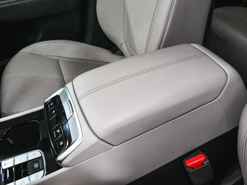 Used 2022 Hyundai Tucson SEL w/ Convenience + Premium Package AWD/4WD image 31