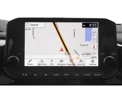 Used 2025 Nissan Pathfinder Platinum FWD image 19