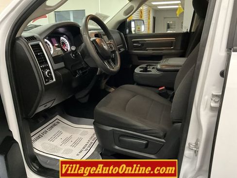 Used 2020 RAM 1500 Classic Warlock AWD/4WD image 12