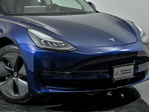 Used 2020 Tesla Model 3 Standard Range Plus RWD image 2