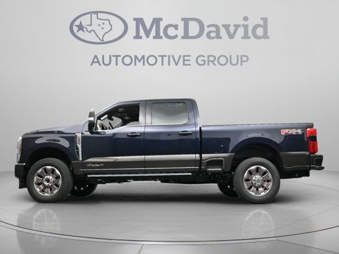 Used 2025 Ford F250 King Ranch w/ FX4 Off-Road Package AWD/4WD image 13