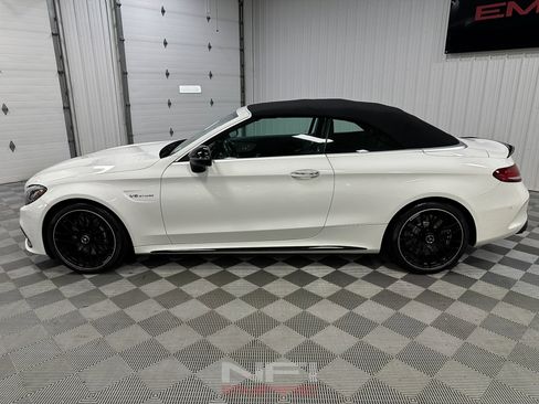 Used 2017 Mercedes-Benz C 63 AMG Cabriolet image 4