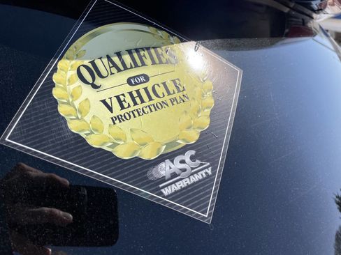 Used 2017 Nissan Rogue SV image 50