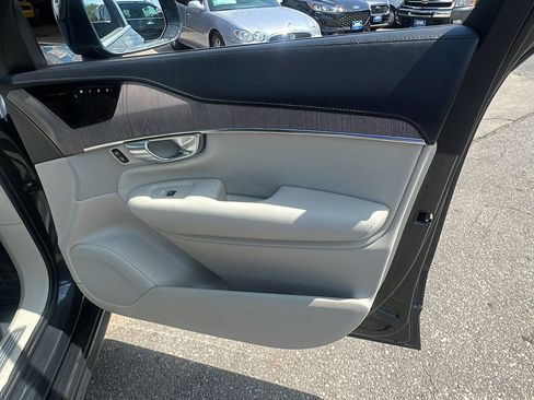 Used 2021 Volvo XC90 T6 Inscription w/ Advanced Package AWD/4WD image 20