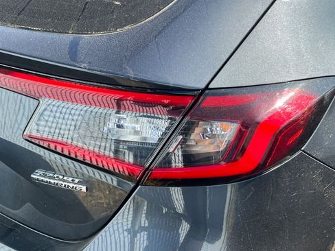 Used 2022 Honda Civic Sport Touring image 18