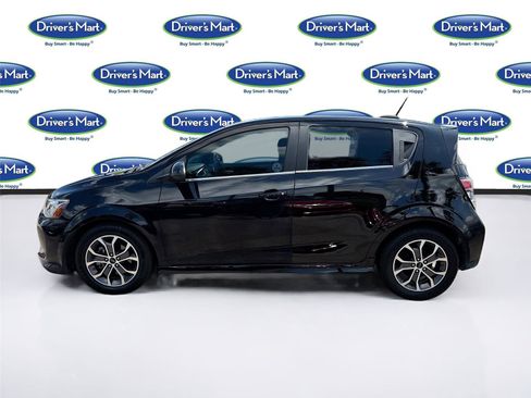 Used 2020 Chevrolet Sonic LT FWD image 4