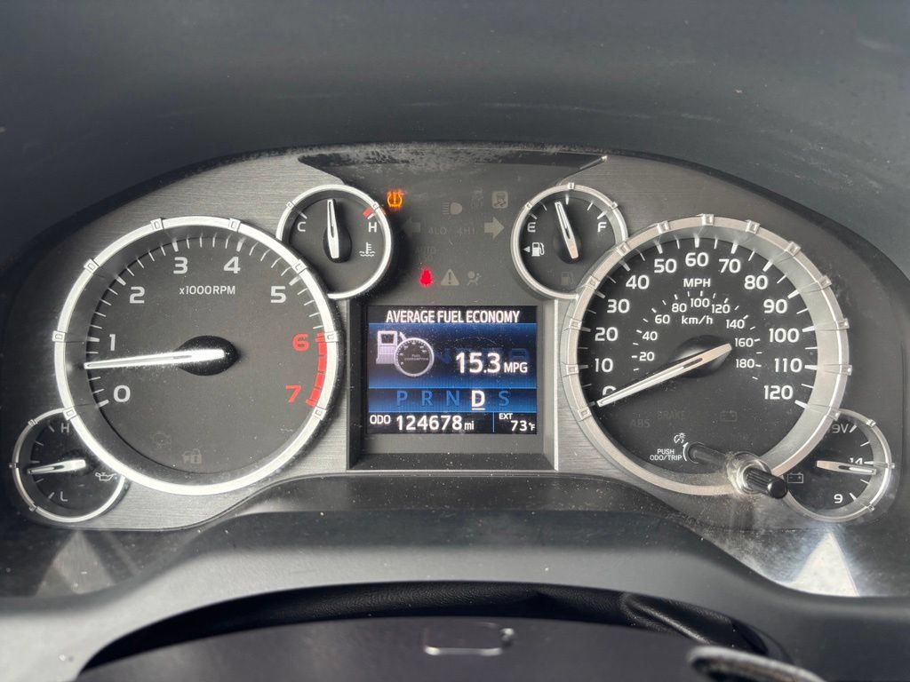 Used 2016 Toyota Tundra SR5 w/ TRD Off Road Package AWD/4WD image 39