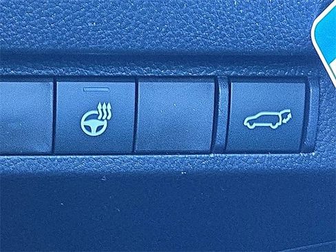 New 2025 Toyota RAV4 XLE image 20