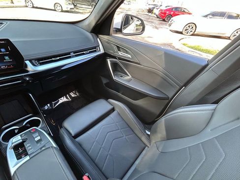 Used 2025 BMW X1 xDrive28i image 11