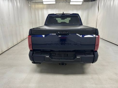 Used 2023 Toyota Tundra Platinum AWD/4WD image 5