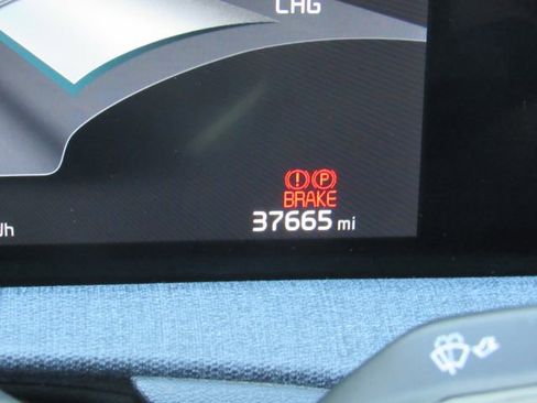 Used 2022 Kia EV6 Wind image 37