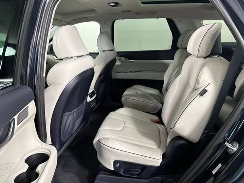 Used 2024 Hyundai Palisade Calligraphy image 26