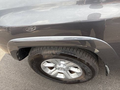 Used 2019 Toyota 4Runner SR5 AWD/4WD image 20