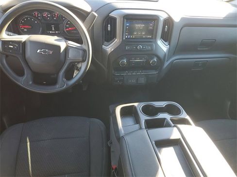 Used 2021 Chevrolet Silverado 1500 Custom Trail Boss w/ LPO, Dark Essentials Package image 12