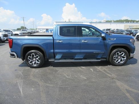 Certified 2024 GMC Sierra 1500 SLT w/ SLT Premium Plus Package AWD/4WD image 5