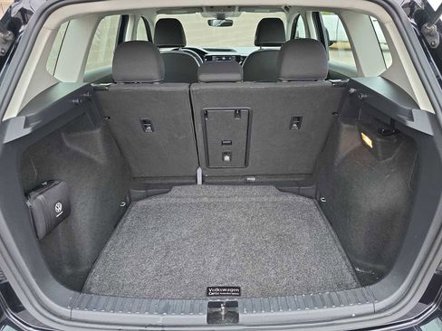 Used 2023 Volkswagen Taos S w/ Driver Assistance Package image 23