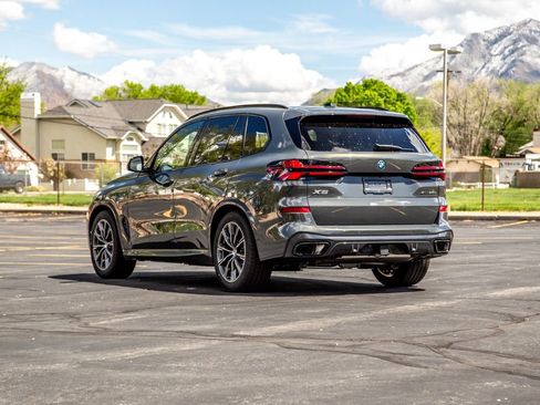 New 2026 BMW X5 xDrive50e w/ Executive Package AWD/4WD image 3