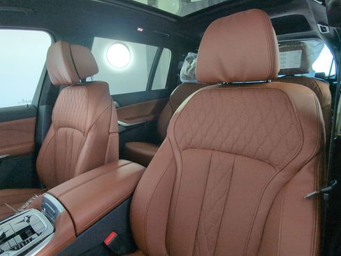 New 2026 BMW X7 xDrive40i w/ Executive Package image 23