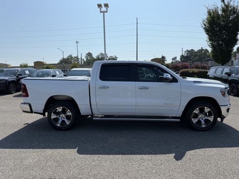 Used 2023 RAM 1500 Laramie AWD/4WD image 11