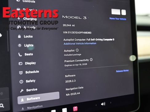 Used 2023 Tesla Model 3 Standard Range image 18