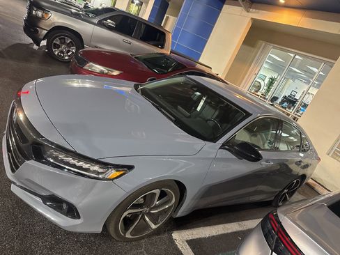 Used 2022 Honda Accord Sport Special Edition image 3