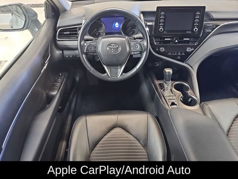 Used 2024 Toyota Camry SE image 14