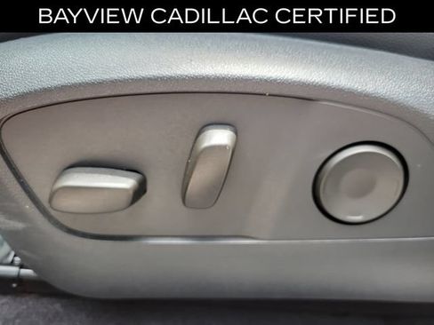 Used 2024 Chevrolet Equinox EV RS FWD image 23