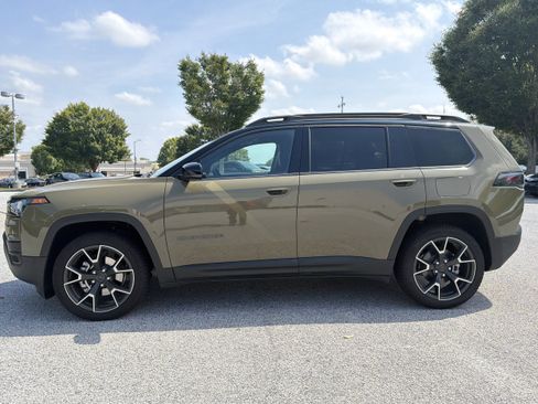 Used 2026 Jeep Cherokee Overland AWD/4WD image 30
