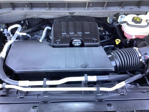 Used 2023 Chevrolet Silverado 1500 Custom w/ LPO, Dark Essentials Package image 31