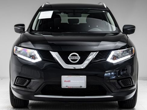 Used 2016 Nissan Rogue S w/ Appearance Package AWD/4WD image 27