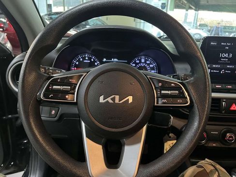 Used 2023 Kia Forte LXS image 21