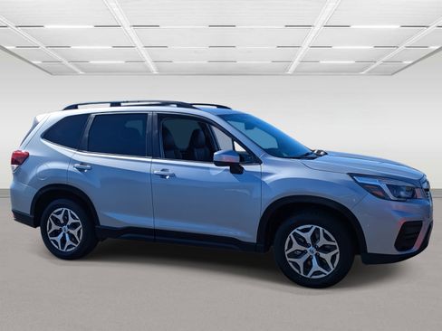 Certified 2021 Subaru Forester Premium w/ Popular Package #1 image 6
