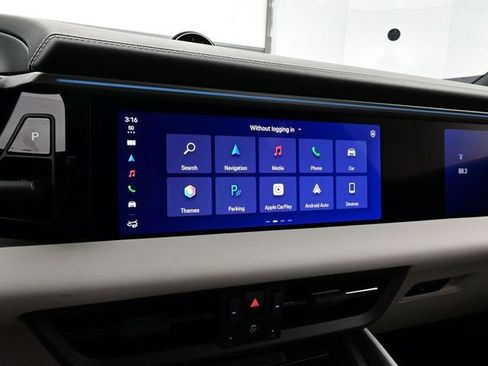 New 2026 Porsche Macan Electric RWD image 10